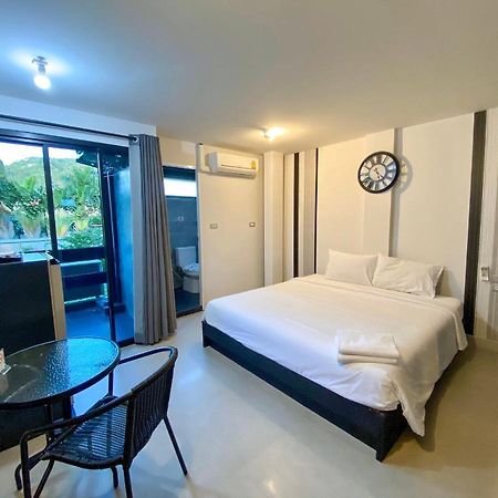 Beam House Hotel Patong Ngoại thất bức ảnh